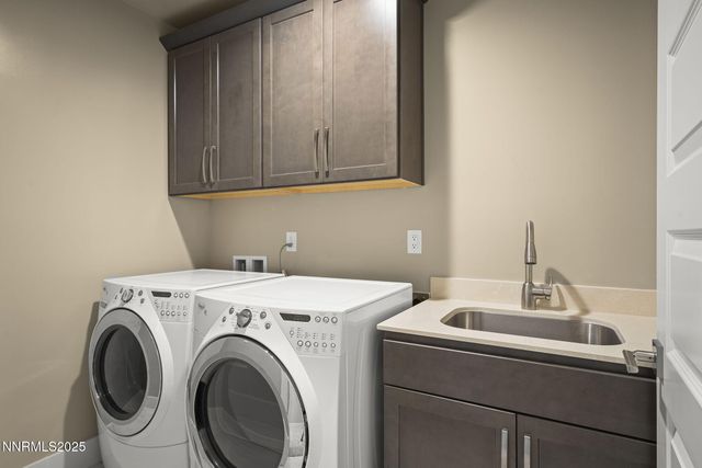 4856 Sierra Pine Court, Reno, NV 89519