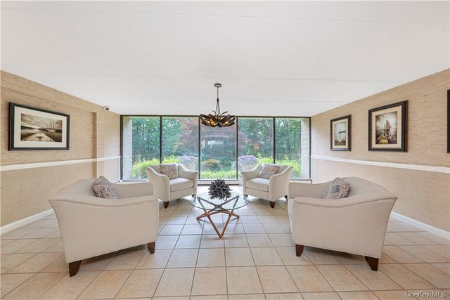 150 Overlook Avenue 2K, Peekskill, NY 10566