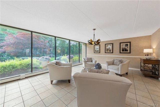 150 Overlook Avenue 2K, Peekskill, NY 10566