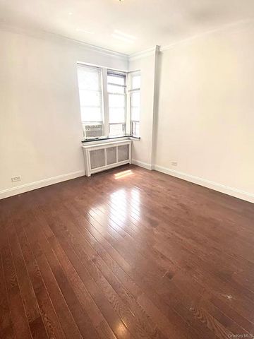 6360 102nd Street F14, Rego Park, NY 11374