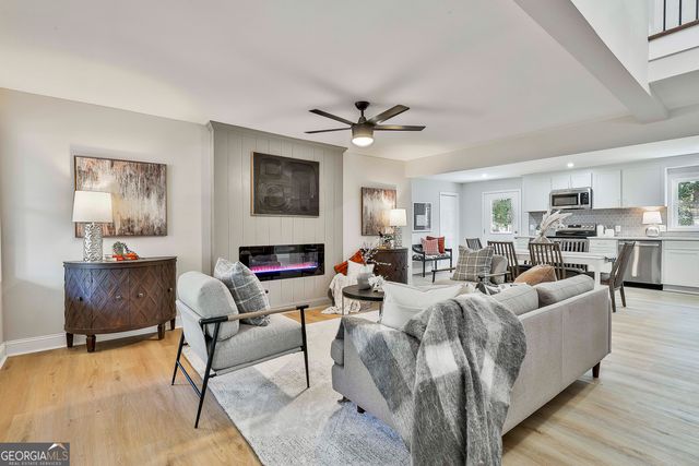 106 Amblewood Court, Peachtree City, GA 30269