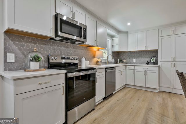 106 Amblewood Court, Peachtree City, GA 30269