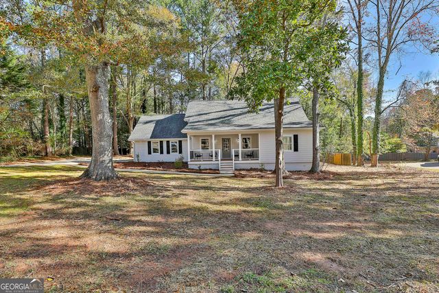 106 Amblewood Court, Peachtree City, GA 30269