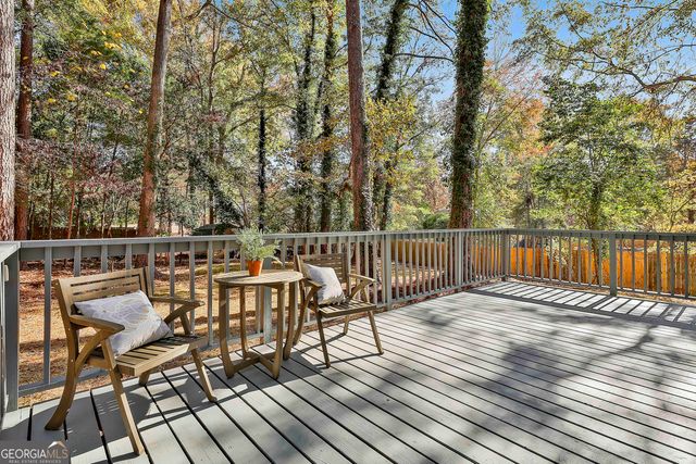 106 Amblewood Court, Peachtree City, GA 30269