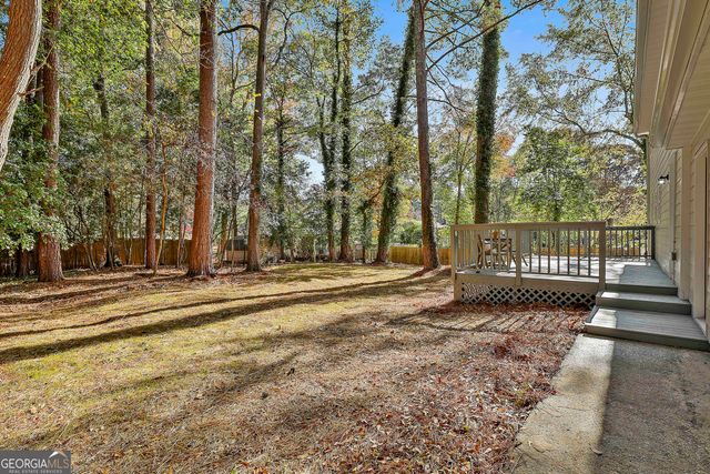 106 Amblewood Court, Peachtree City, GA 30269