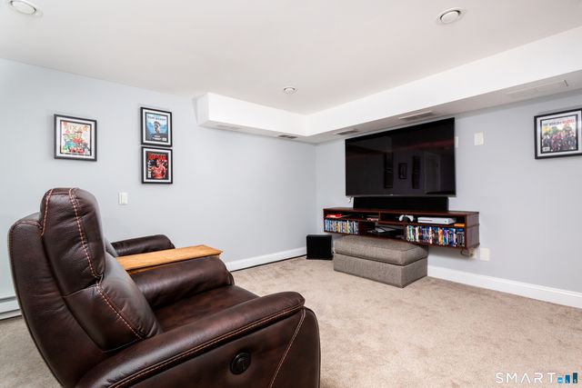 5 Woods End Road, Stamford, CT 06905