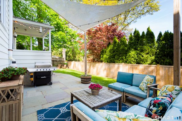 5 Woods End Road, Stamford, CT 06905