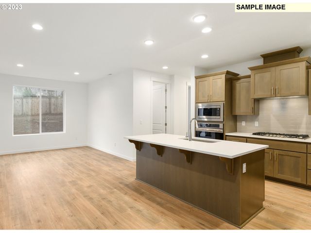 16429 Se Pacific Crest Trail Pl 762, Happy Valley, OR 97086