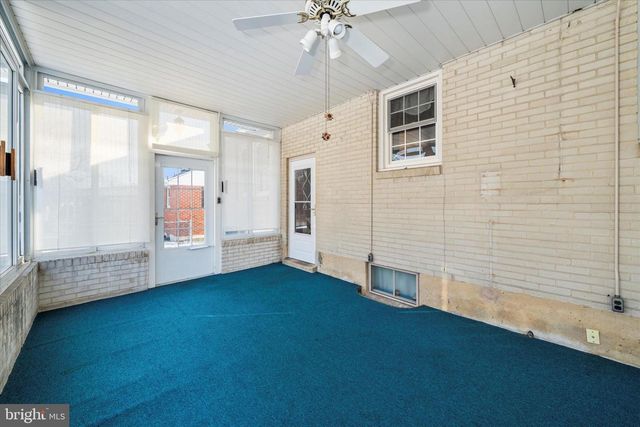 2515 WOODVIEW DR, Wilmington, DE 19808