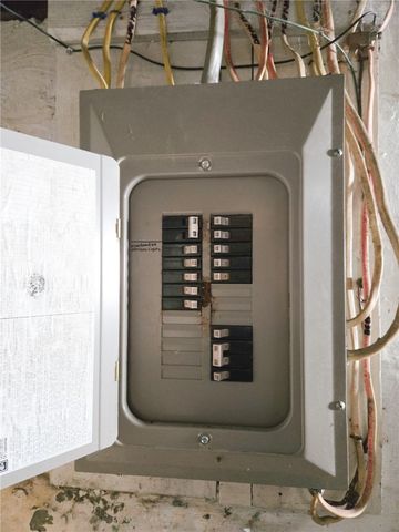 50 Aspen Street, Auburn, NY 13021