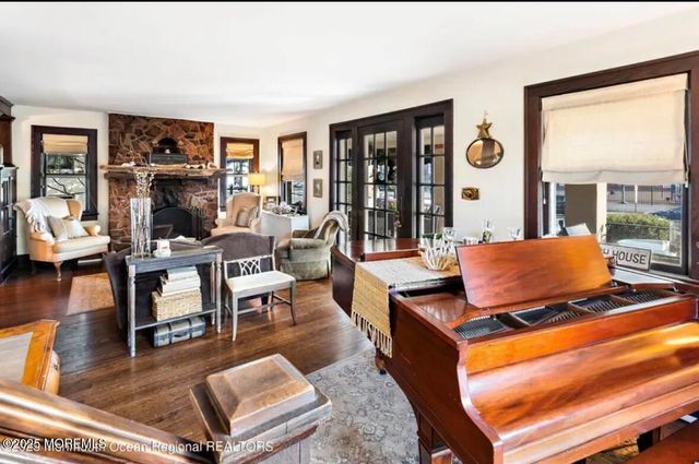 512 Lincoln Avenue, Avon-by-the-sea, NJ 07717