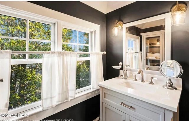 512 Lincoln Avenue, Avon-by-the-sea, NJ 07717