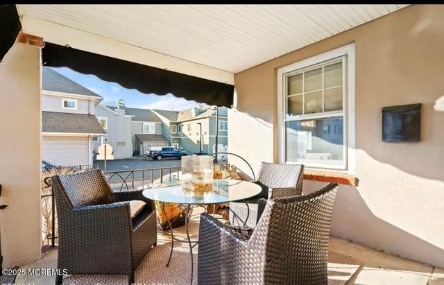 512 Lincoln Avenue, Avon-by-the-sea, NJ 07717