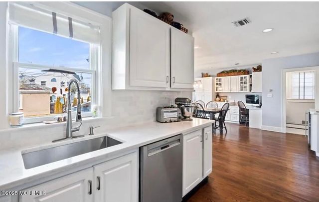 512 Lincoln Avenue, Avon-by-the-sea, NJ 07717