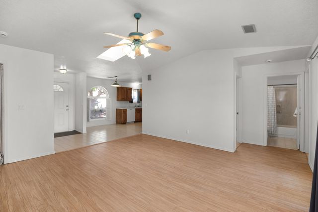 20 Aldea Place, Los Lunas, NM 87031