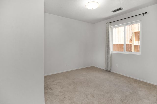 20 Aldea Place, Los Lunas, NM 87031