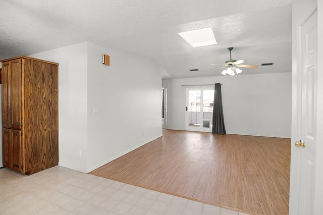 20 Aldea Place, Los Lunas, NM 87031