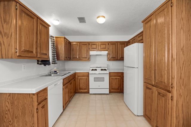 20 Aldea Place, Los Lunas, NM 87031