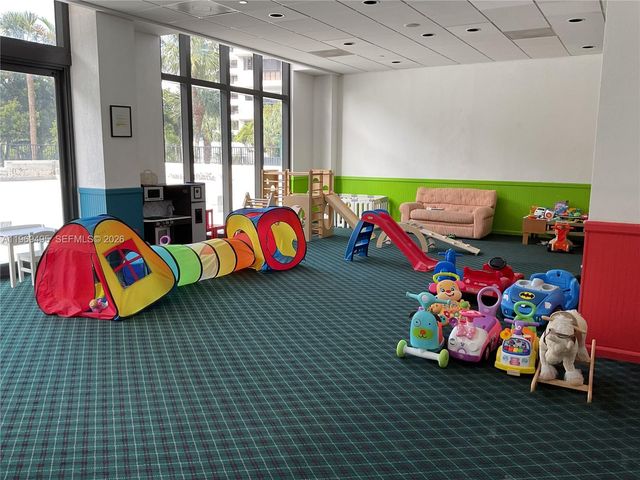 1450 Brickell Bay Dr 1602, Miami, FL 33131