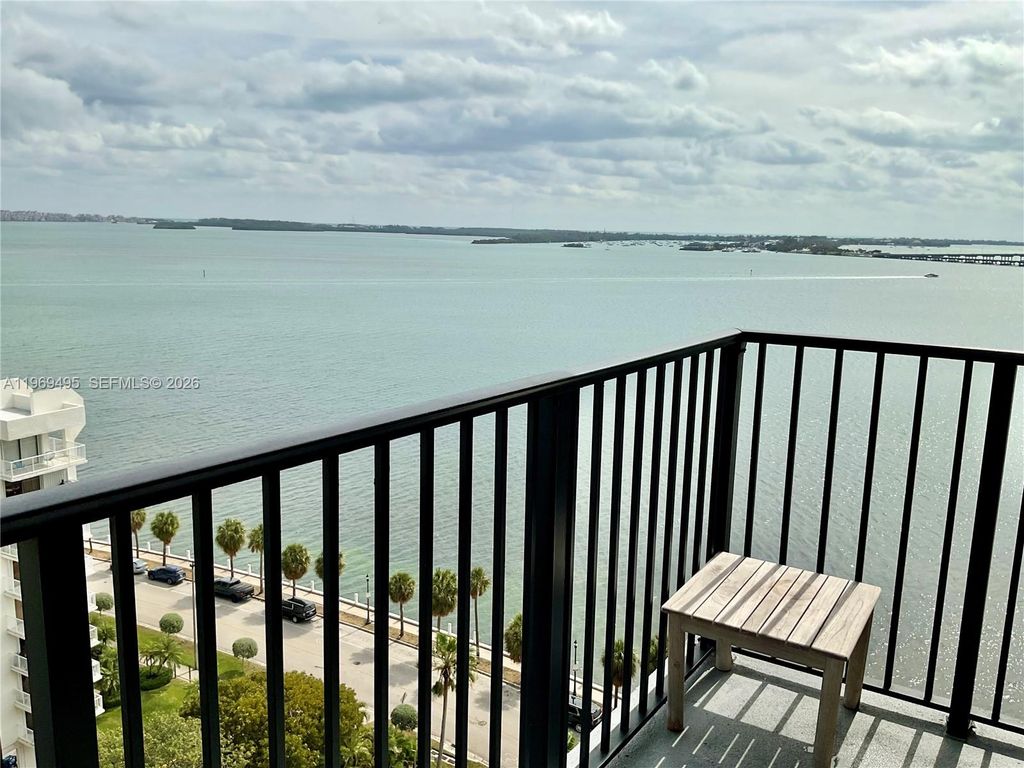 1450 Brickell Bay Dr 1602, Miami, FL 33131