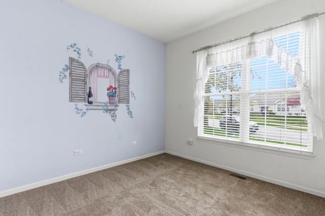 21520 Victory Lake Way 21520, Crest Hill, IL 60403