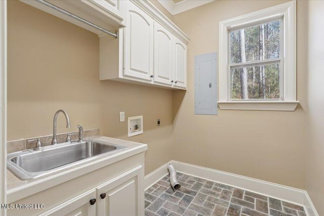 10 Magnolia Crossing Road, Sumrall, MS 39482