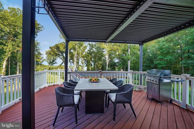 2299 MOUNTAIN RD, Haymarket, VA 20169