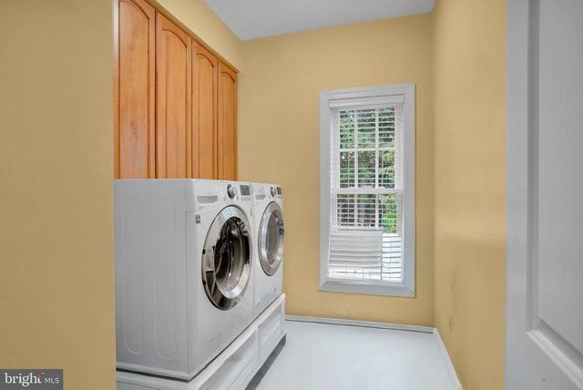 2299 MOUNTAIN RD, Haymarket, VA 20169