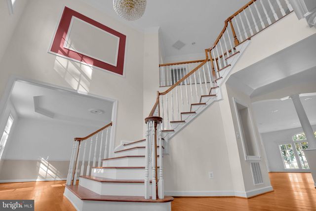 2299 MOUNTAIN RD, Haymarket, VA 20169