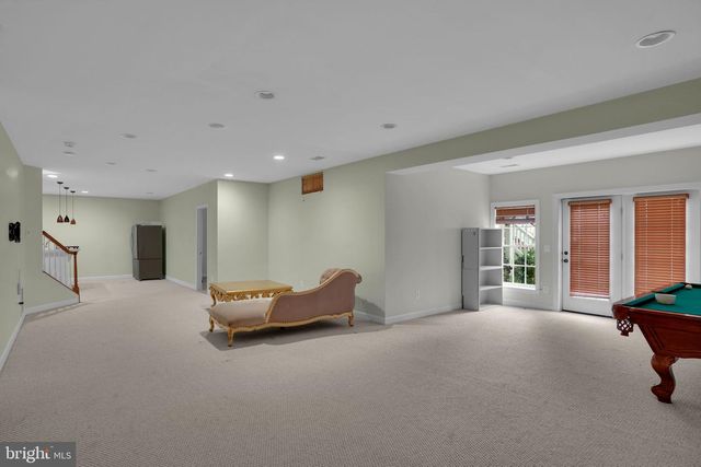 2299 MOUNTAIN RD, Haymarket, VA 20169