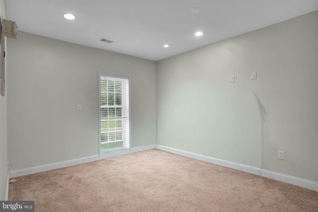 2299 MOUNTAIN RD, Haymarket, VA 20169