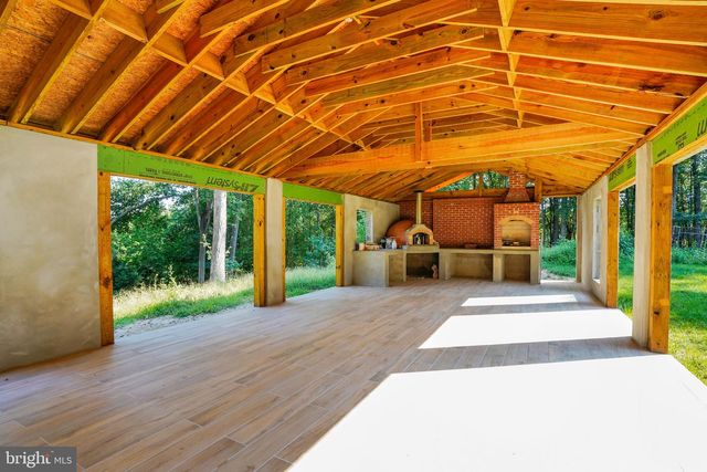 2299 MOUNTAIN RD, Haymarket, VA 20169