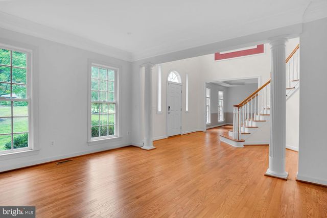 2299 MOUNTAIN RD, Haymarket, VA 20169