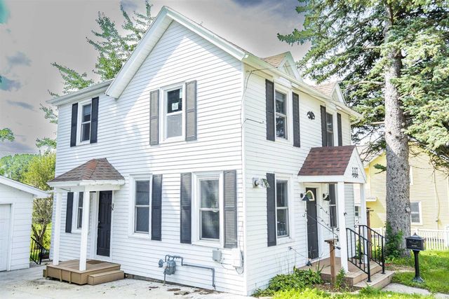 117 E Milwaukee Street, Stoughton, WI 53589