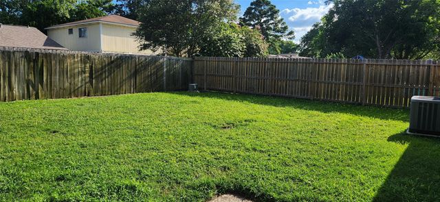 10115 Enchanted Stone Drive, Houston, TX 77070