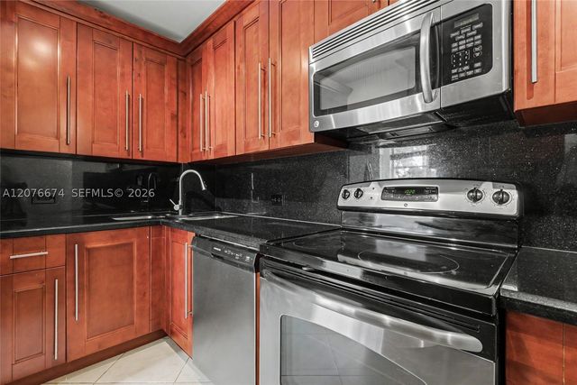 1625 SE 10th Ave 501, Fort Lauderdale, FL 33316