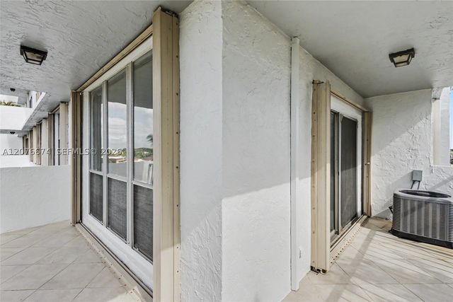 1625 SE 10th Ave 501, Fort Lauderdale, FL 33316