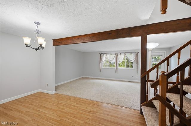 7396 S Chestnut Commons Drive, Mentor, OH 44060