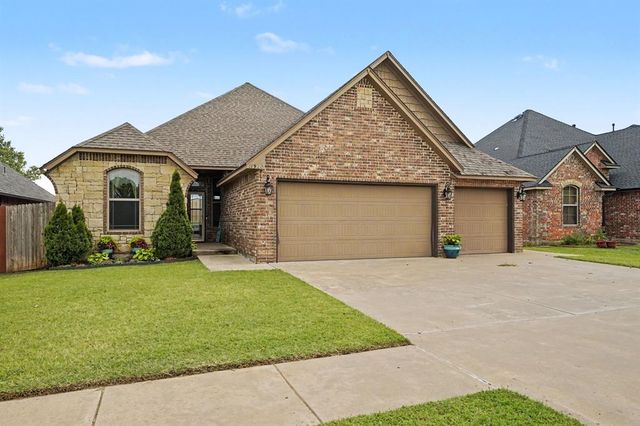 11920 SW 18th Street, Yukon, OK 73099
