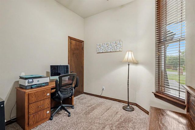 11920 SW 18th Street, Yukon, OK 73099