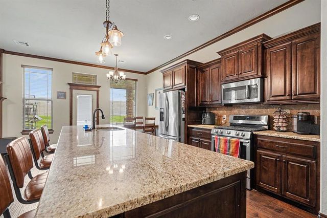 11920 SW 18th Street, Yukon, OK 73099