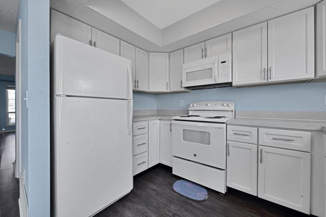 1221 Bethel Road, Columbus, OH 43220