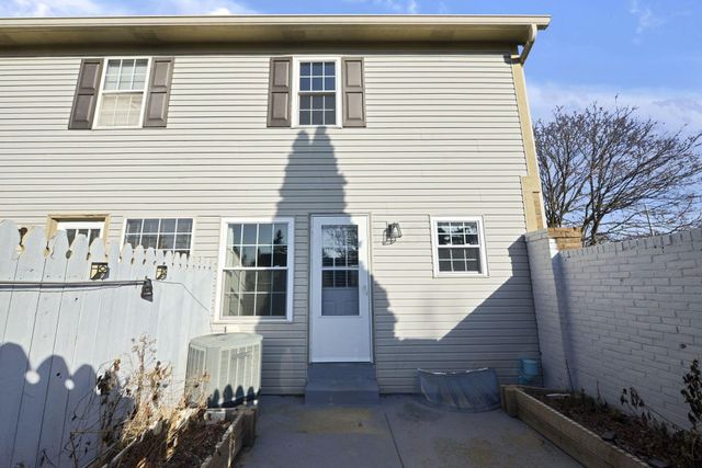 1221 Bethel Road, Columbus, OH 43220