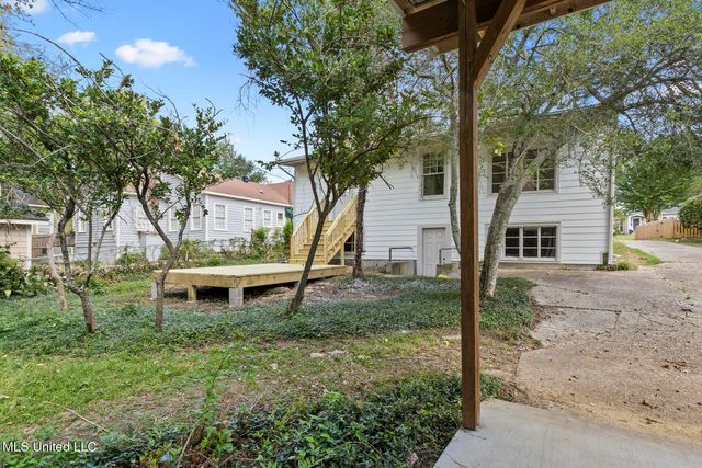 4087 Redwing Avenue, Jackson, MS 39216