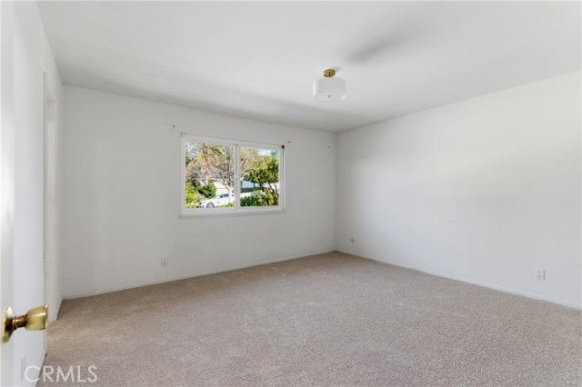 26136 Veva Way, Calabasas, CA 91302