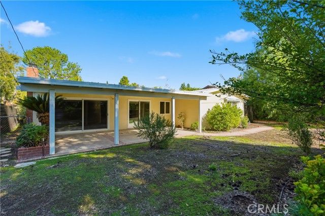 26136 Veva Way, Calabasas, CA 91302