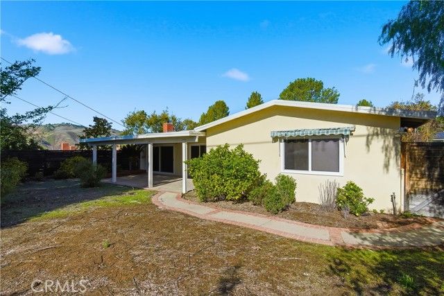 26136 Veva Way, Calabasas, CA 91302