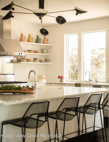 336 Main Street, Germantown, NY 12526