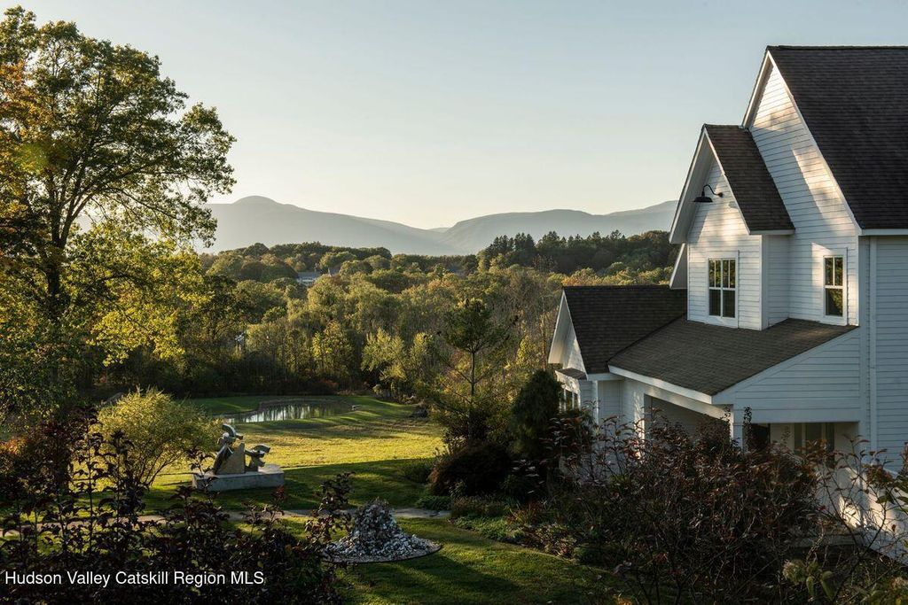 336 Main Street, Germantown, NY 12526