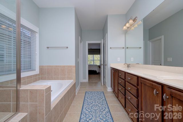 8029 Whitehawk Hill Road, Waxhaw, NC 28173